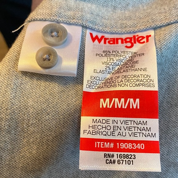 Wrangler Men's Flannel Gray Button Down Shirt - Picture 5 of 5